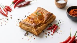 Guntur Chilly Chicken Puff