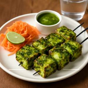 Hariyali Paneer Tikka (6 Pieces)