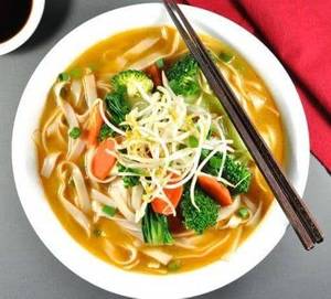Veg Noodles Soup [200 Ml]