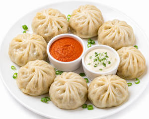 Veg Steamed Momos (full)