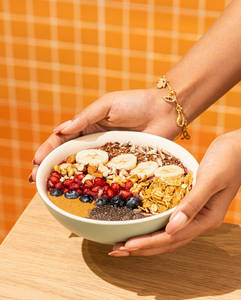 Mixed Berry Protein Smoothie Bowl