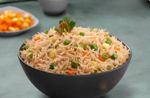 Hr Garlic Fried Rice [500 Ml]