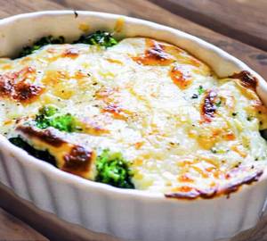 Baked Chicken Sausages Spaghetti Venezia Pink Sauce[,0Nion,Mushroom,Bellpepper]