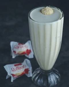 Raffaelo Thick Shake