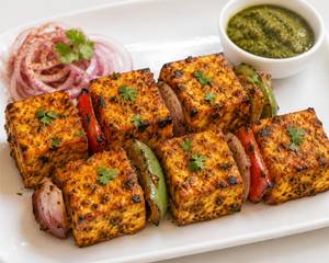 Achari Paneer Tikka