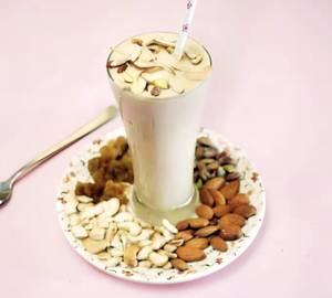 Dry Fruits Milkshake [300 Ml]