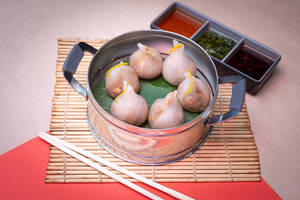 Thai Basil & Chilli Vegetable Dimsum