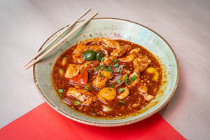 Wok-tossed Red Pepper Chicken