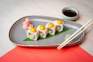 Tempura Salmon & Asparagus Roll