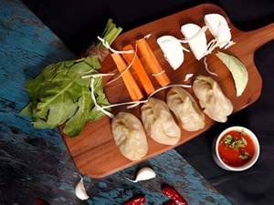 Steam Veg Momo[10 pc]