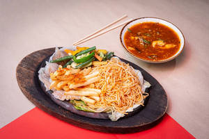 Shredded Chicken In Red Chilli Sauce Sizzler