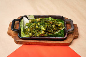 Chimichurri Chicken With Pakchoy & Mushrooms