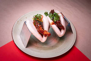 Prawn Chilli Basil Bao [2 Pieces]