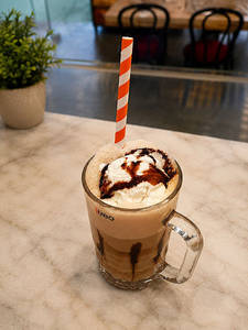 Chocolate Shake With Ice-cream