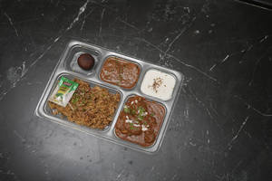 Tgt Non Veg Maharaja Thali