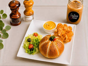 Korean Cream Cheese Garlic Bun