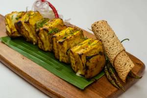 Cheese Stuffed Paneer Tikka