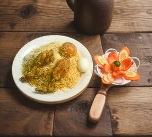Dum Chicken Biryani.
