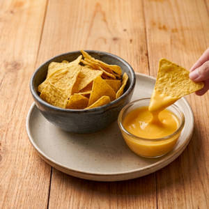 Cheesy Nachos (gluten-free)