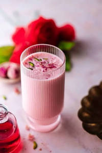 Gulkand Shake
