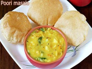 Poori(3 Pieces) Bhaji