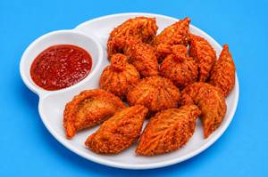 Paneer Kurkure Momos