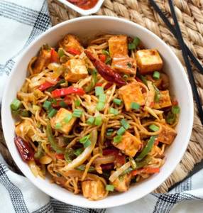 Schezwan Panner Noodles