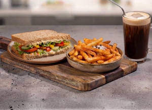Mr Veggi Sandwich Combo