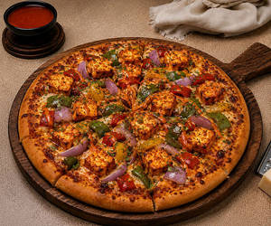 Tandoori Paneer Pizza