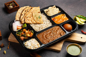 Dada's Special Deluxe Thali