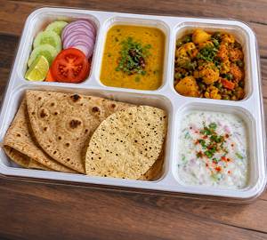 Yellow Dal With Tadka With 4 Tawa Roti