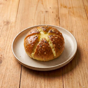 Korean Cream Cheese Bun (extra Large)