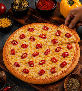 Red Paprika + Sweet Corn Pizza