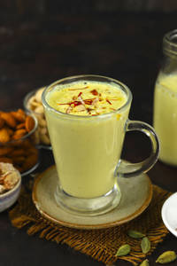 Kesar Pista Shake