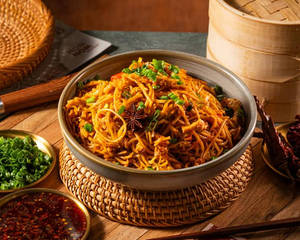 Chicken Schezwan Noodles