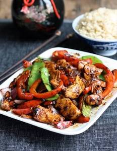 Stir Fried Chicken In Garlic Sauce