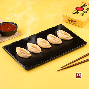 Chicken Pahari Feast Steam Momo