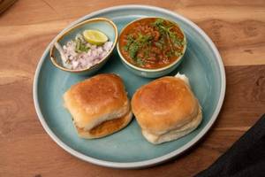 Chicken Keema [2 Pav]