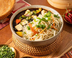 Black Pepper Paneer Noodles Bowl