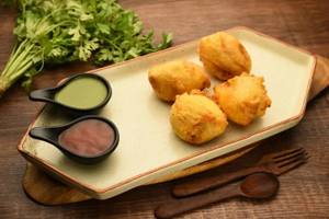 Anda Pakoda [2 Eggs]