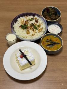 Ghee Rice + Dal Tove + Mutton Pepper Masala + Tres Leches - 1 Pax