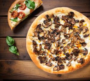 Mushroom Pizza