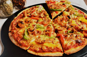 Chilli Garlic Chicken Sausage Pizza