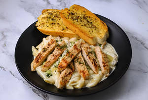 Creamy .supreme  Non Veg Pasta