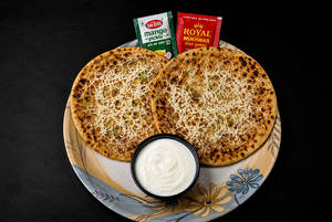 2 Cheese Aloo Paratha & Dahi [100 ml]
