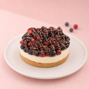 Mix Berries Choco Bento Cheesecake (300 Gm)