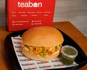 Paneer Tikka Bun