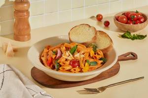 Veg-Creamy Tomato Pasta