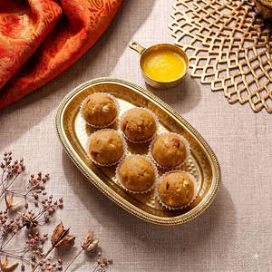 Gond Laddu [Dry Fruits,Ghee]