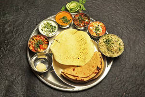 Family Thali  